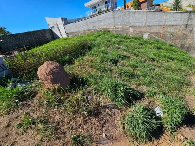 Casa de Condomínio com 3 Quartos à venda, 278m² no Centro, Igaratá