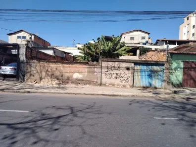 Casa com 3 Quartos à venda, 120m² no Guanabara, Contagem