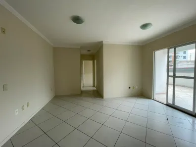 Apartamento com 2 Quartos para alugar, 80m² no São João, Itajaí