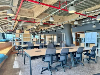 Sala Comercial para alugar, 3301m² no Santo Cristo, Rio de Janeiro