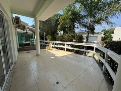 Casa de Condomínio com 3 Quartos à venda, 270m² no Parque Nova Suíça, Valinhos