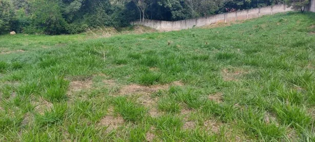 Lote/Terreno à venda, 844m² no Vila Petrópolis, Atibaia