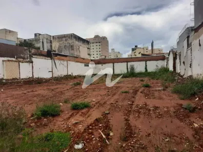 Lote/Terreno à venda, 595m² no Martins, Uberlândia