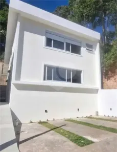 Casa de Condomínio com 3 Quartos à venda, 135m² no Barreiro, Mairiporã