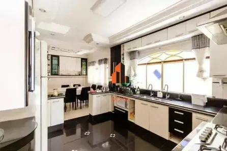 Sobrado com 3 Quartos à venda, 380m² no Parque Jaçatuba, Santo André