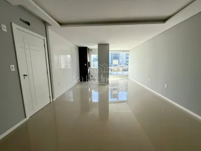Apartamento com 2 Quartos à venda, 70m² no Cordeiros, Itajaí