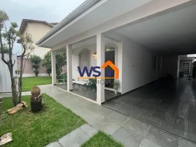 Casa com 3 Quartos à venda, 205m² no Alto dos Pinheiros, Belo Horizonte