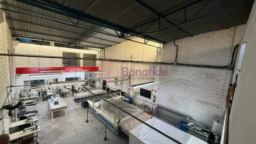 Galpão/Depósito/Armazém para alugar, 700m² no Vila Arens II, Jundiaí