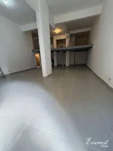 Ponto Comercial para alugar, 74m² no Barra Funda, São Paulo