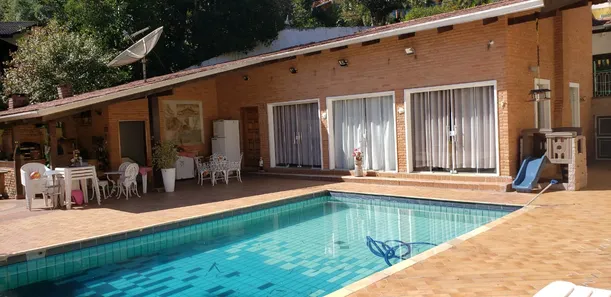 Casa de Condomínio com 4 Quartos à venda, 400m² no Caraguatá, Mairiporã
