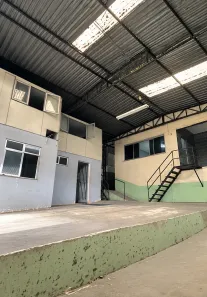 Galpão/Depósito/Armazém à venda, 520m² no Taquara, Rio de Janeiro