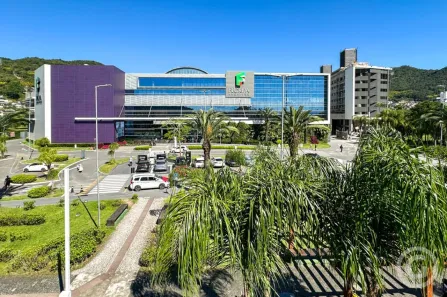 Sala Comercial para alugar, 1986m² no Saco Grande, Florianópolis