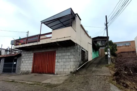 Casa com 3 Quartos para alugar, 174m² no Cruzeiro, Caxias do Sul