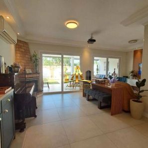 Casa de Condomínio com 3 Quartos à venda, 200m² no Tamboré, Santana de Parnaíba