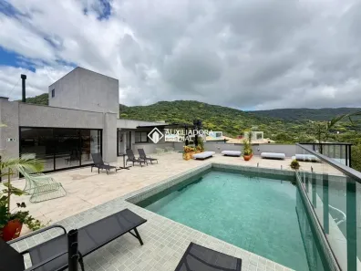 Apartamento com 2 Quartos à venda, 92m² no Lagoa da Conceição, Florianópolis