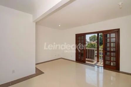 Casa com 4 Quartos para alugar, 299m² no Parque Santa Fé, Porto Alegre