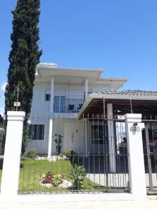 Casa de Condomínio com 4 Quartos para alugar, 180m² no Campeche, Florianópolis