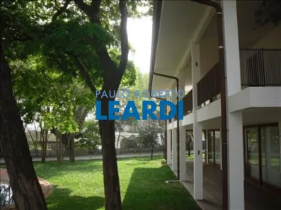Sobrado com 4 Quartos para venda ou aluguel, 1440m² no Alto de Pinheiros, São Paulo