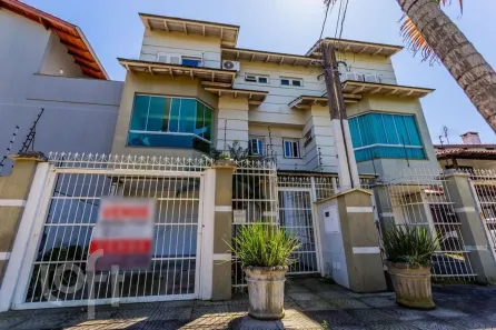 Sobrado com 4 Quartos à venda, 314m² no Jardim Itu, Porto Alegre