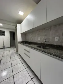Apartamento com 2 Quartos para alugar, 60m² no São João, Itajaí