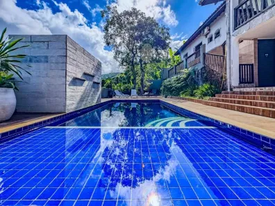Casa de Condomínio com 3 Quartos à venda, 270m² no Enseada, Guarujá