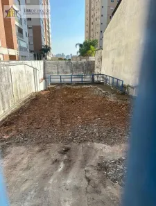 Lote/Terreno para venda ou aluguel, 243m² no Vila Gumercindo, São Paulo