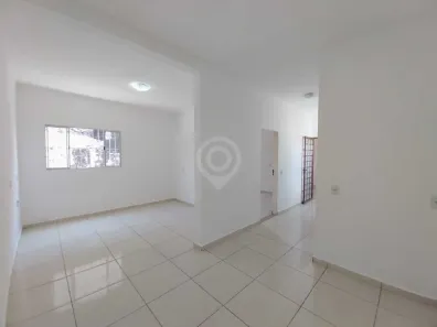 Casa com 2 Quartos para alugar, 116m² no Vila Santa Terezinha, Itatiba