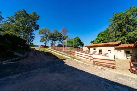 Fazenda/Sítio com 4 Quartos à venda, 527m² no Loteamento Pinheirinho, Jundiaí