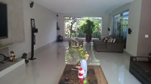 Casa com 4 Quartos à venda, 600m² no Bela Aliança, São Paulo