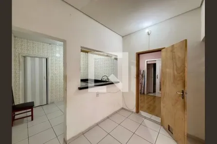 Casa com 6 Quartos à venda, 200m² no Parque Colonial, São Paulo