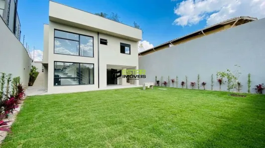 Casa com 4 Quartos à venda, 334m² no Jardim do Lago, Atibaia