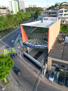 Prédio Comercial para alugar, 1477m² no Ondina, Salvador