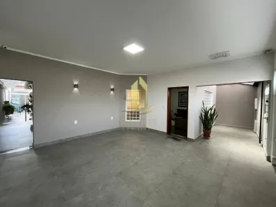 Casa com 3 Quartos para alugar, 193m² no Parque Santa Hilda, Franca