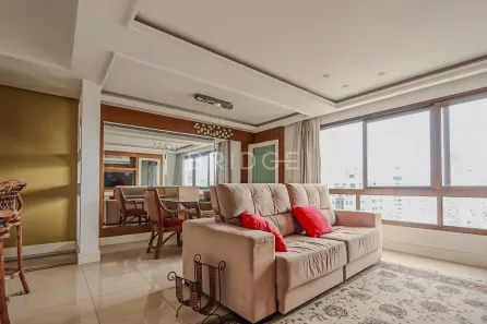 Apartamento com 3 Quartos para alugar, 94m² no Petrópolis, Porto Alegre