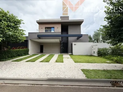 Casa com 4 Quartos à venda, 256m² no Villa Toscana, Franca