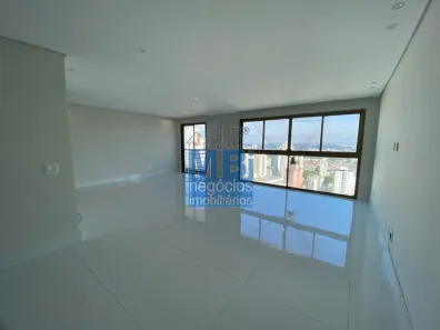 Apartamento com 3 Quartos para alugar, 180m² no Santo Amaro, São Paulo