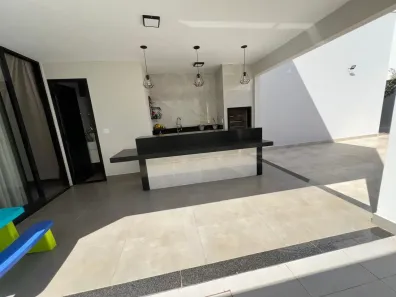 Casa de Condomínio com 3 Quartos à venda, 210m² no Jardim Botânico, Uberlândia