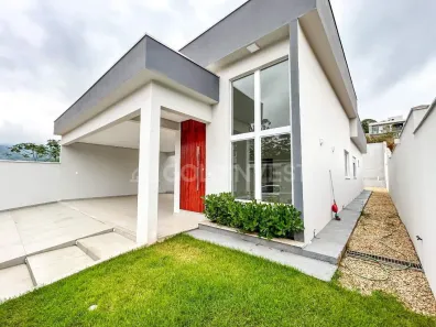 Casa com 3 Quartos à venda, 140m² no Primeiro de Maio, Brusque