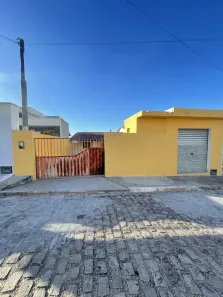 Casa com 2 Quartos à venda, 100m² no Cajupiranga, Parnamirim