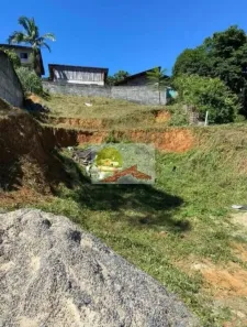 Lote/Terreno à venda, 420m² no Profipo, Joinville