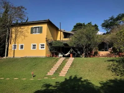 Sobrado com 3 Quartos à venda, 314m² no Parque Dom Henrique, Cotia
