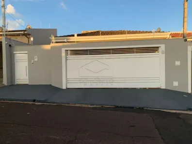 Casa com 3 Quartos à venda, 233m² no Vila Souto, Bauru
