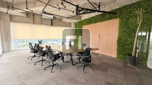 Sala Comercial para alugar, 660m² no Green Valley Alphaville, Barueri