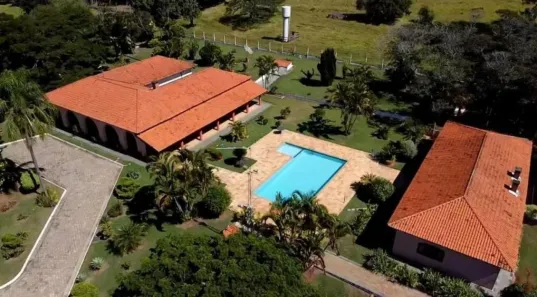 Fazenda/Sítio com 3 Quartos à venda, 250m² no Área Rural de Avaré, Avaré