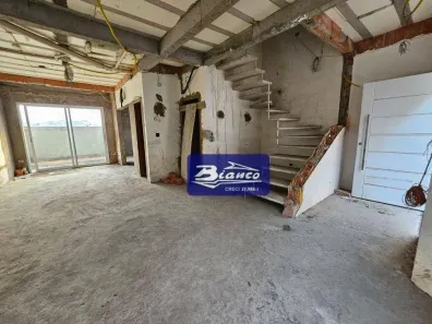 Casa de Condomínio com 3 Quartos à venda, 240m² no Parque Renato Maia, Guarulhos