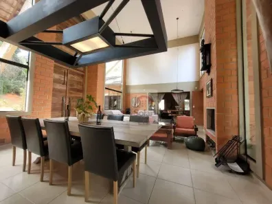 Casa de Condomínio com 3 Quartos para venda ou aluguel, 460m² no Chácaras Cataguá, Taubaté