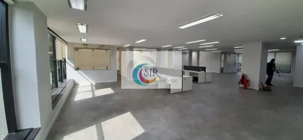 Sala Comercial para alugar, 324m² no Vila Olímpia, São Paulo