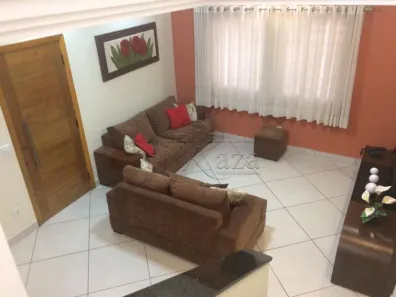 Sobrado com 6 Quartos à venda, 250m² no Jardim Torrão de Ouro, São José dos Campos