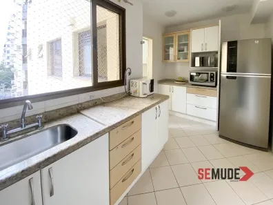 Apartamento com 3 Quartos à venda, 107m² no Centro, Florianópolis