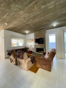 Casa de Condomínio com 2 Quartos à venda, 208m² no Laranjal, Pelotas